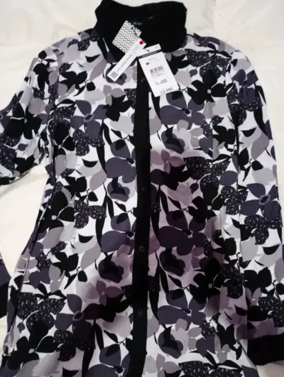 Blusas - miniatura 3