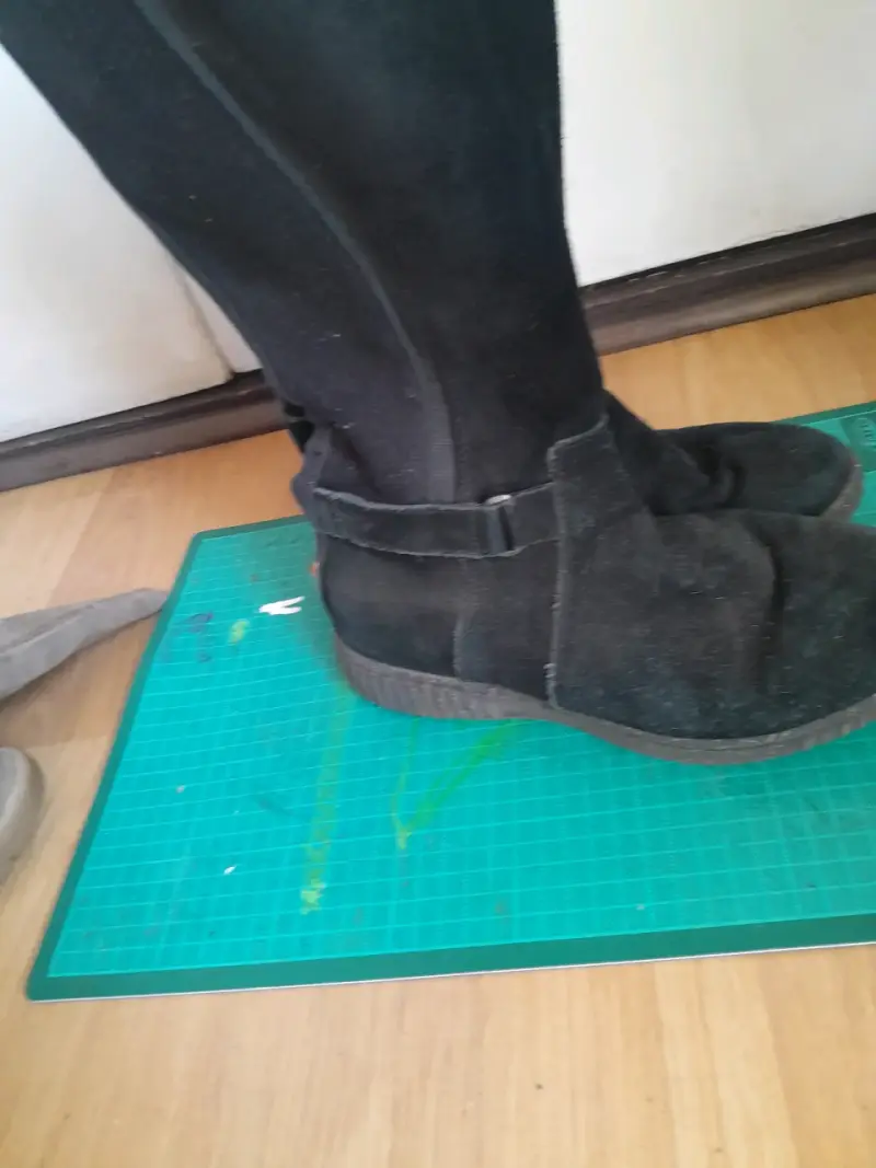 Bota gamuza clarks - 1