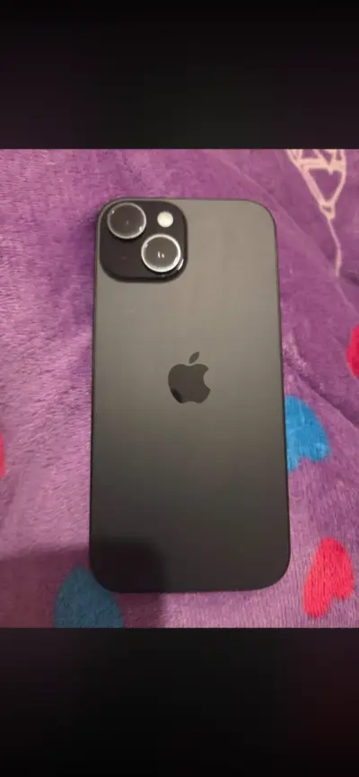iPhone 15 negro matte - miniatura 1