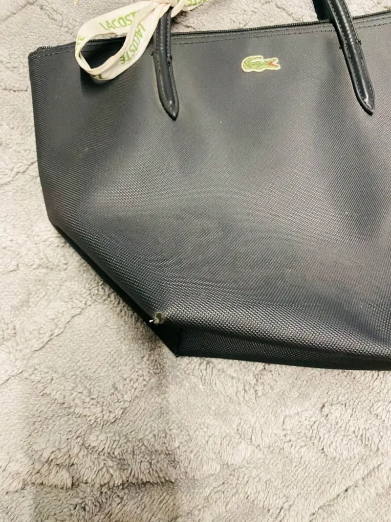 Tote lacoste y bolsito tommy - 3