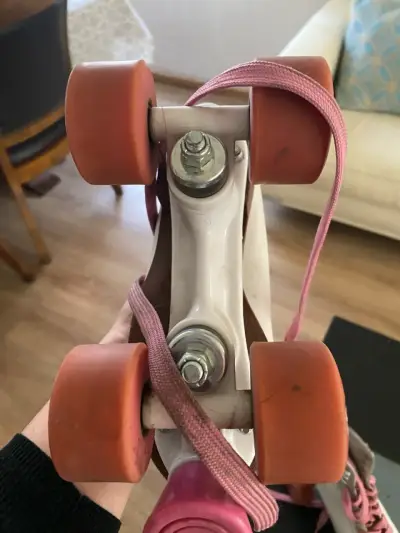 Patines rosa talla 32-33 - miniatura 2