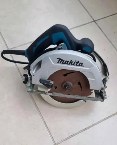 Sierra circular Maquita HS7010 - miniatura 1