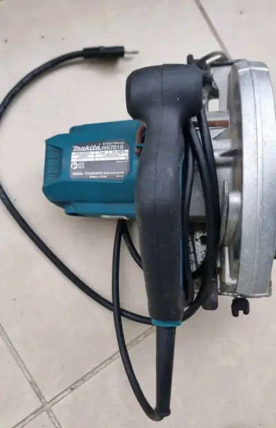 Sierra circular Maquita HS7010 - miniatura 2
