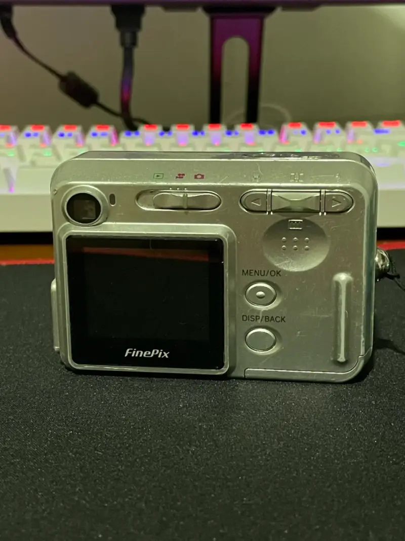 Camara digital fujifilm - 2