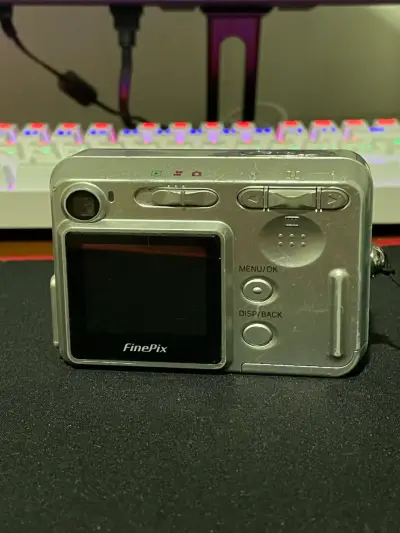 Camara digital fujifilm - miniatura 2