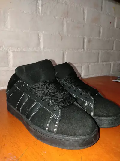 Zapatillas urbanas - miniatura 1