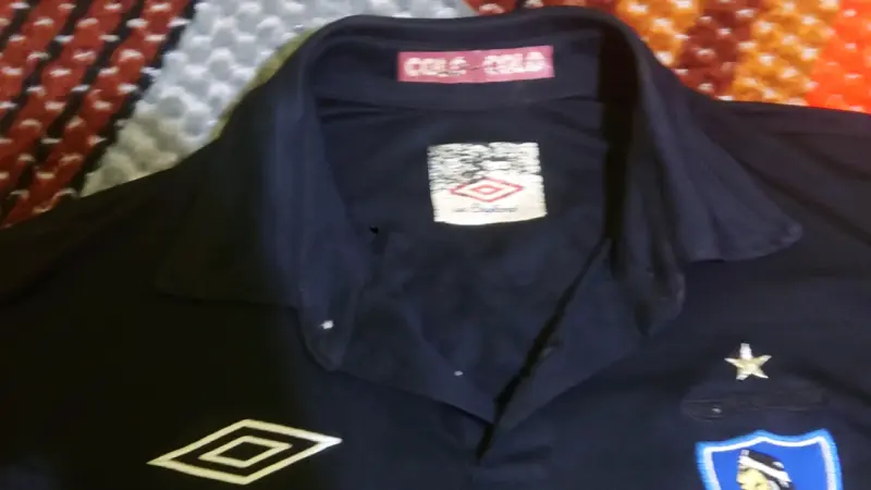 Se vende camiseta original Umbro año 2010 - 2