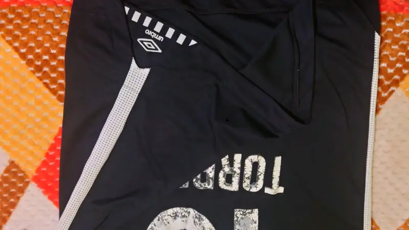 Se vende camiseta original Umbro año 2010 - 6