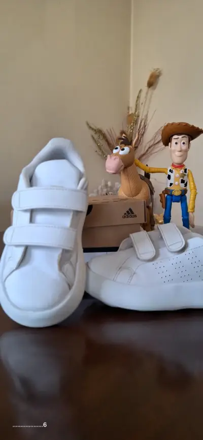 Zapatillas adidas niño - miniatura 1