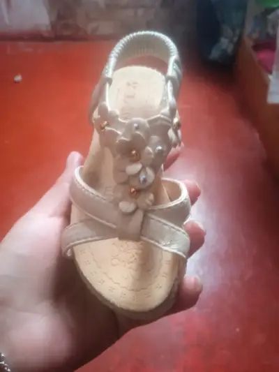 Bota y chala de niña - miniatura 1
