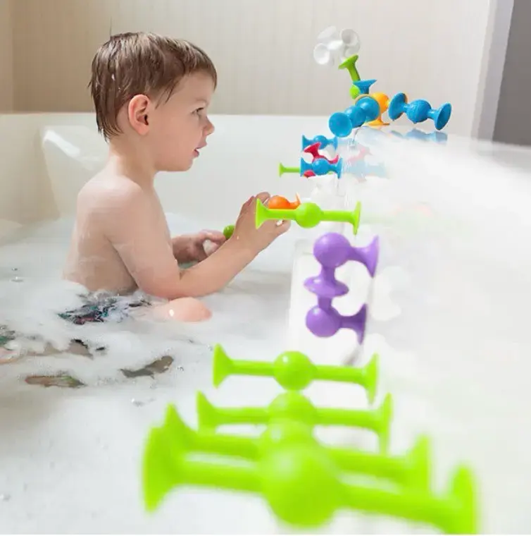 Squigz - 2