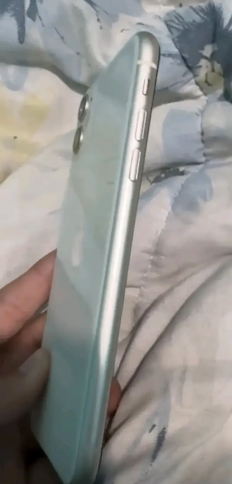 Iphone 11 - 3
