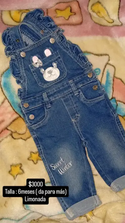Vendo todo en buen estado tengo más ropita - miniatura 1