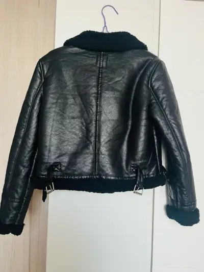 Chaqueta cuerina y chiporro - miniatura 3