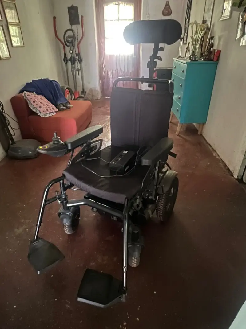 Silla Eléctrica Motorizada: Autonomía y Confort