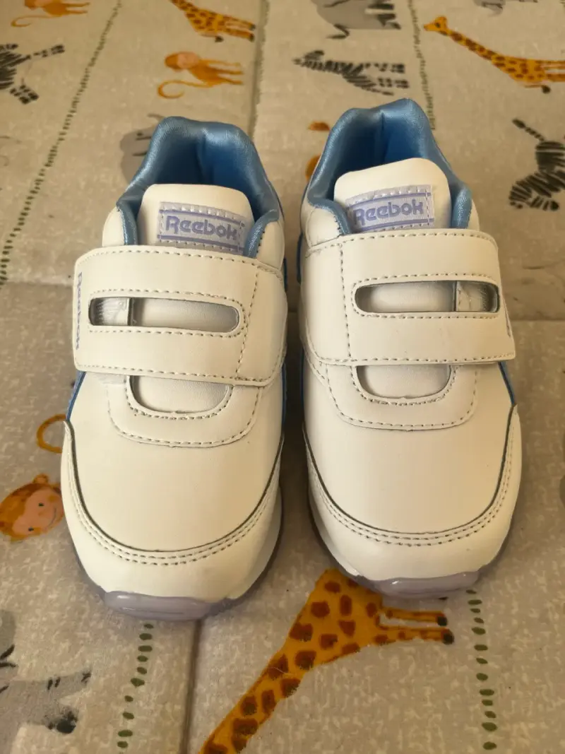 Zapatillas niñas Reebok nuevas - 5