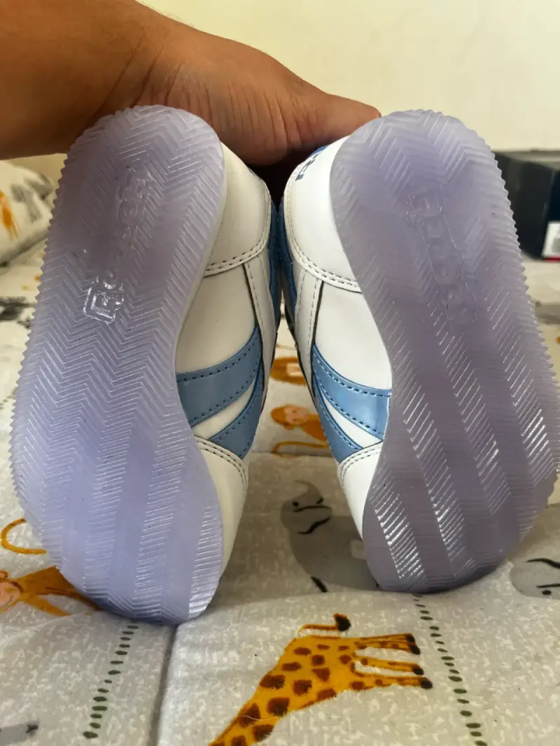 Zapatillas niñas Reebok nuevas - 6