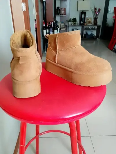 Vendo botitas de invierno - miniatura 2