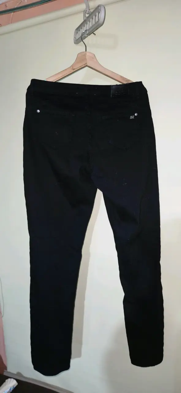 Jeans nuevos $10.000 c/u - 6