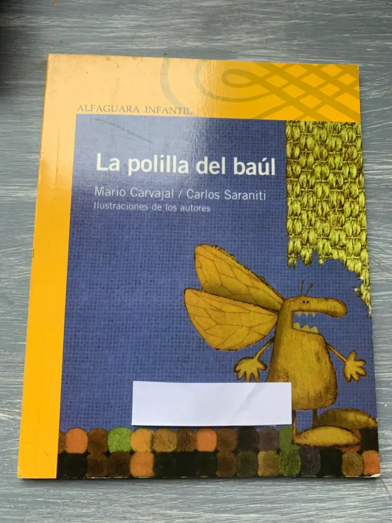 La polilla del baúl