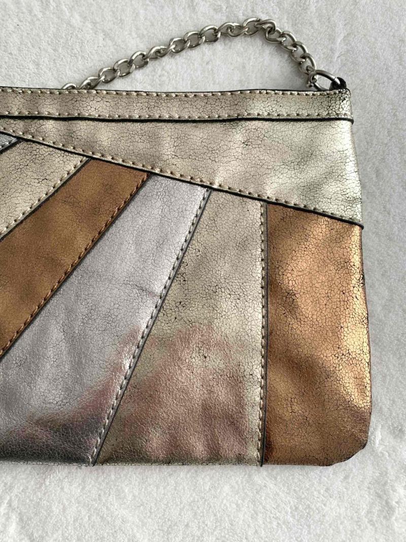 Cartera metalizada Mango - 3