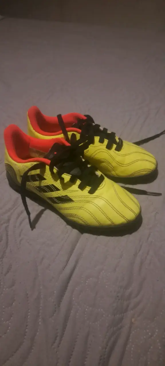 Zapatos futbol - 1
