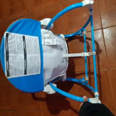 Silla mecedora - miniatura 4