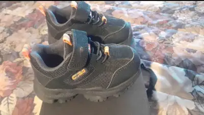 Zapatos/zapatillas niño - miniatura 2
