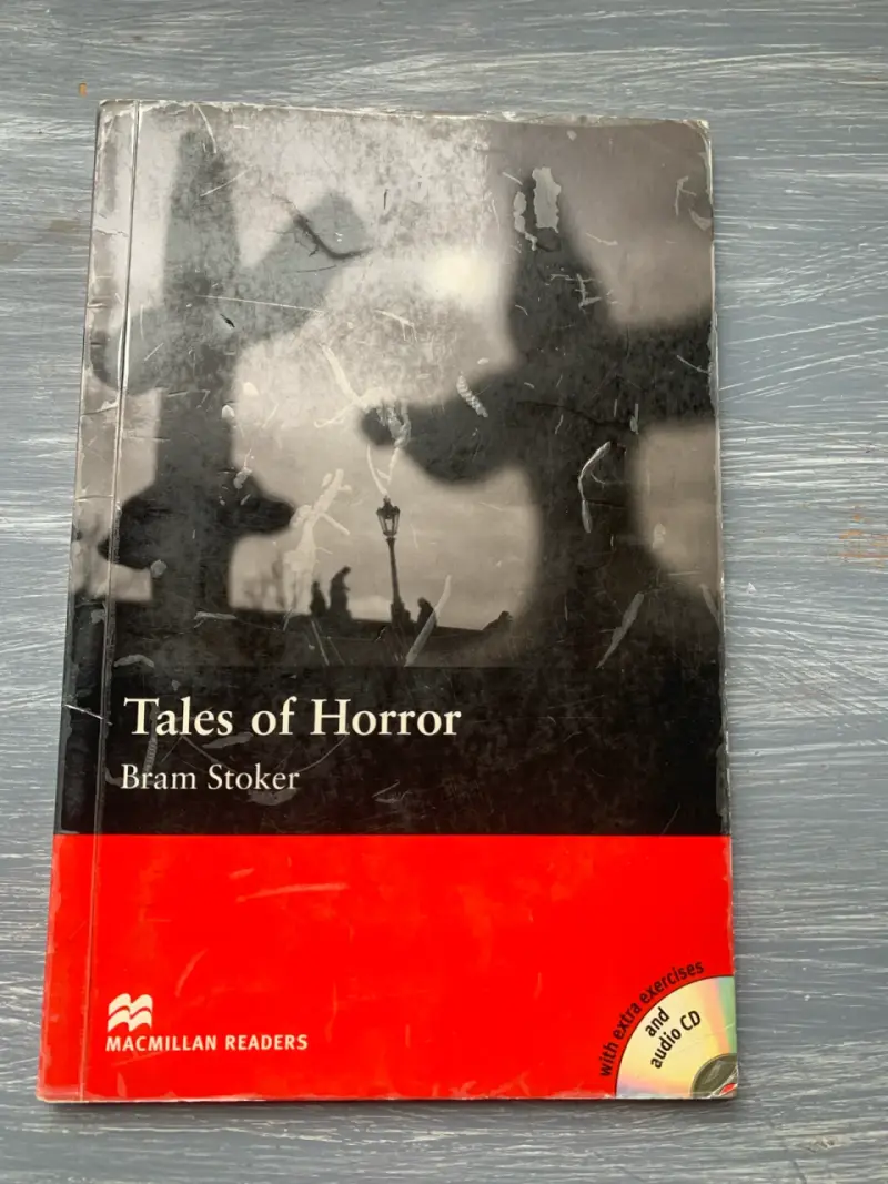 Tales of Horror (en inglés)