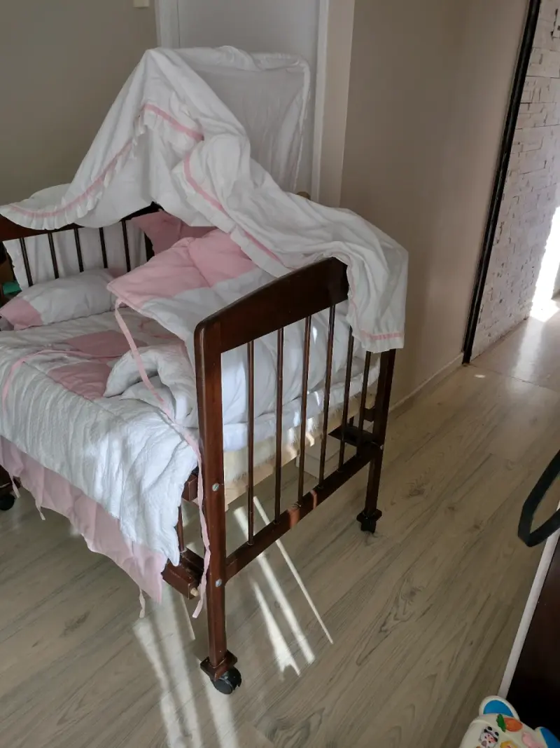 Cuna colecho de madera