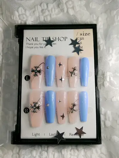 Set de uñas press on y kit de aplicación - miniatura 2