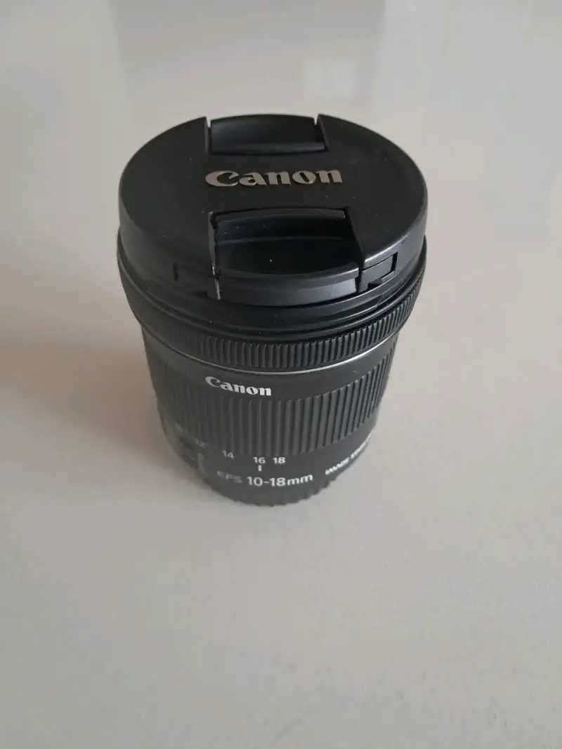 Lente canon EFS 10-18mm gran angular - 1