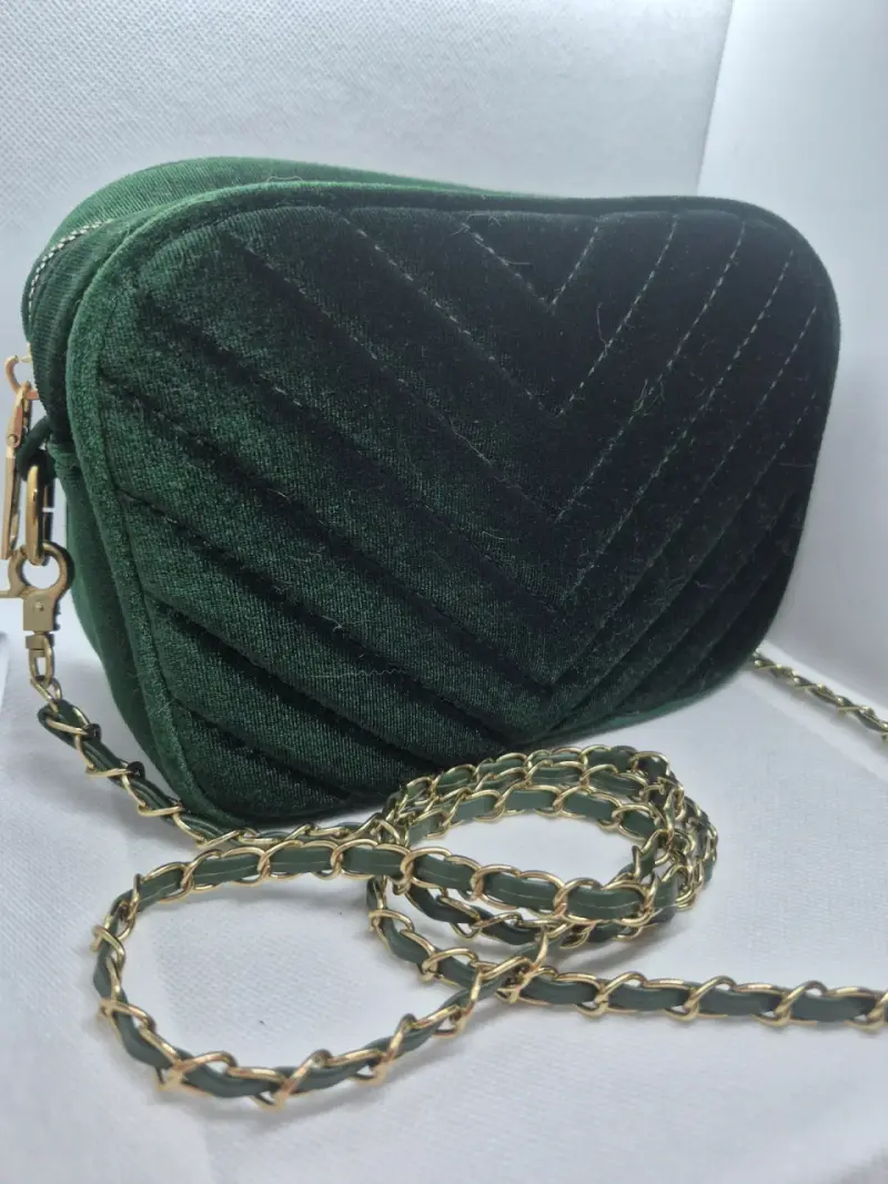 Cartera de terciopelo verde esmeralda con diseño a - 4