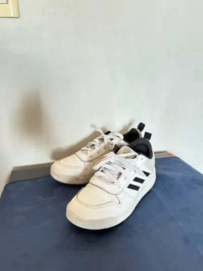 Zapatillas Adidas No35 - miniatura 3