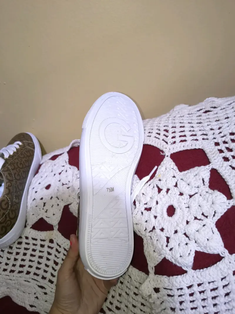 Zapatillas Guess Cherry 🍒 - 3