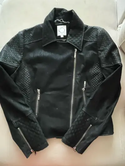 Chaqueta - miniatura 1