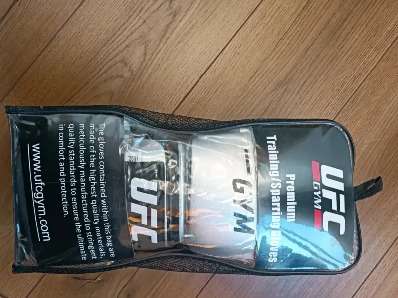 Guantes de Boxeo Plateado - 2