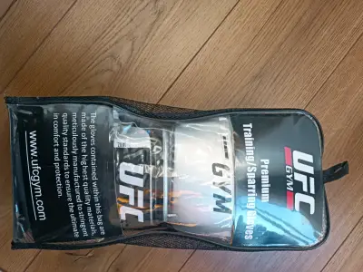 Guantes de Boxeo Plateado - miniatura 2