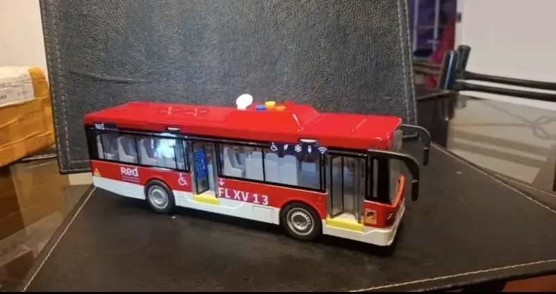 Bus juguete Transantiago - 1