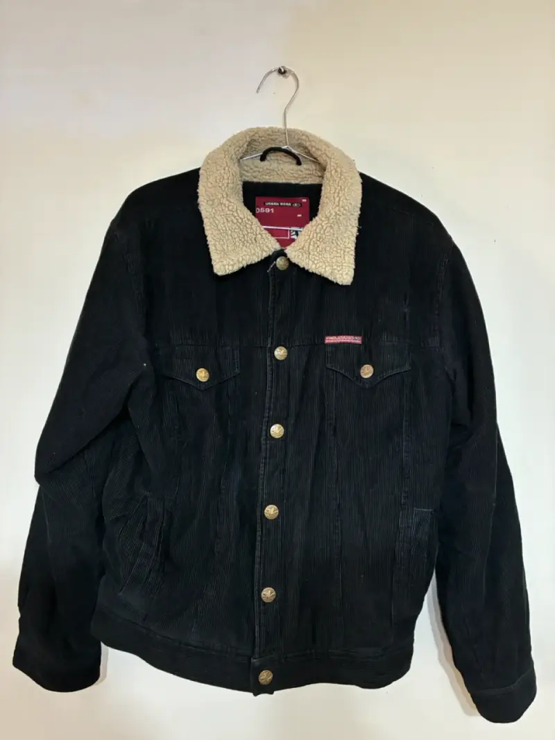 Chaqueta de cotelé negra con interior de borrego - 2
