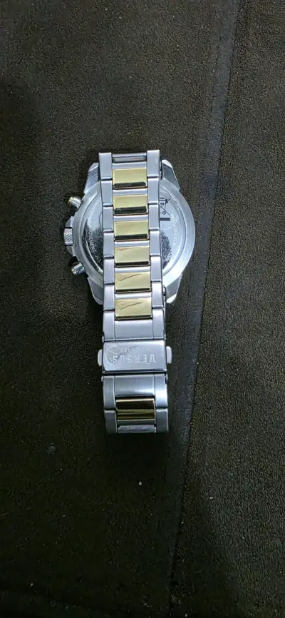 Reloj versace - miniatura 3