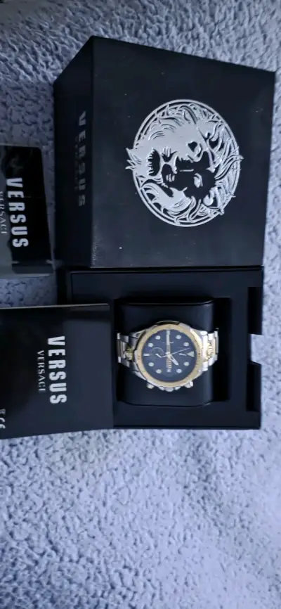 Reloj versace - miniatura 4