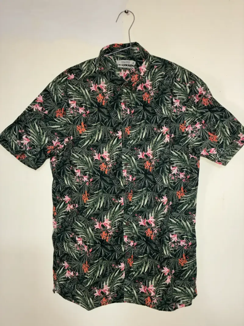Camisa Tropical con detalles en Coral - 1