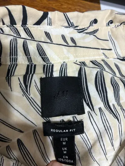 Camisa en Tono Arena - miniatura 2