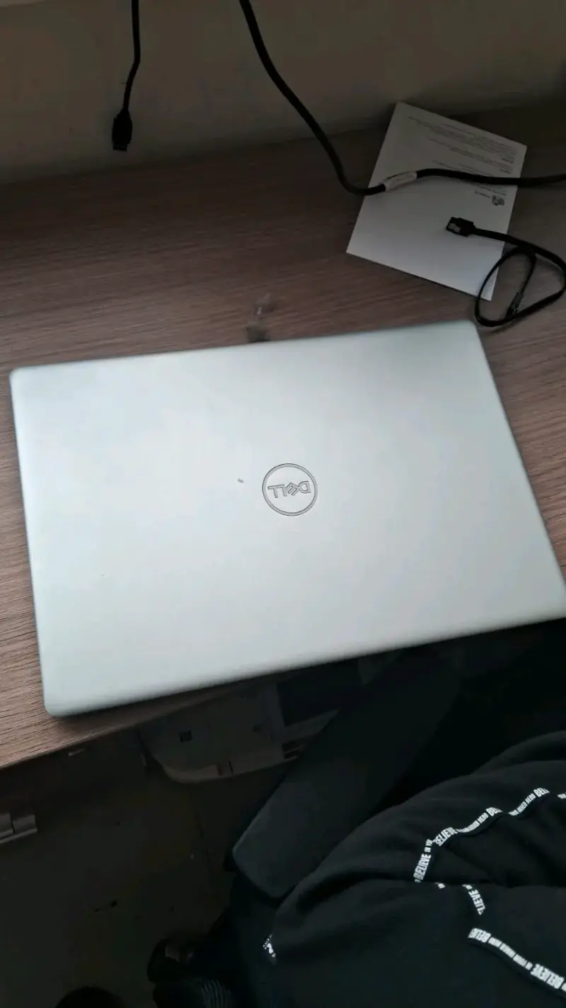 Notebook Dell - 1