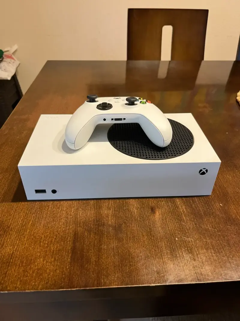 Xbox Series S - 3
