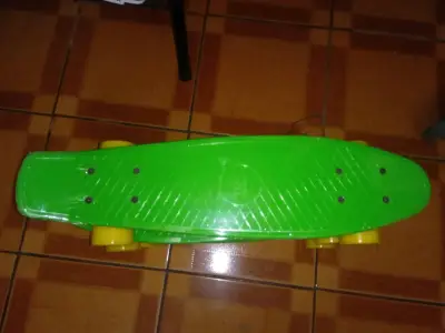 Patinetas nuevas - miniatura 2