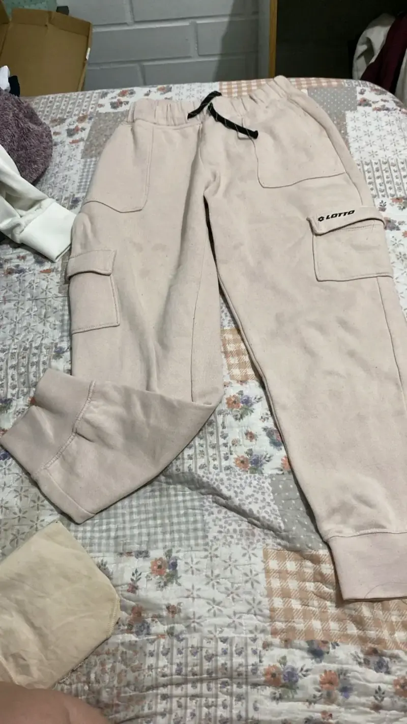 Closet sale nada pasa los 5.000 solo poleron de ❄️ - 4