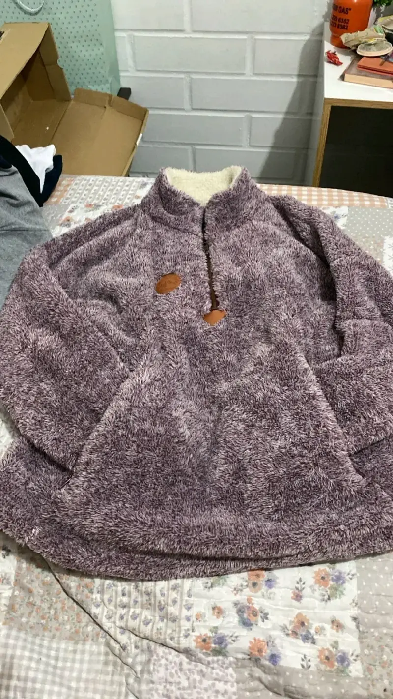 Closet sale nada pasa los 5.000 solo poleron de ❄️ - 5