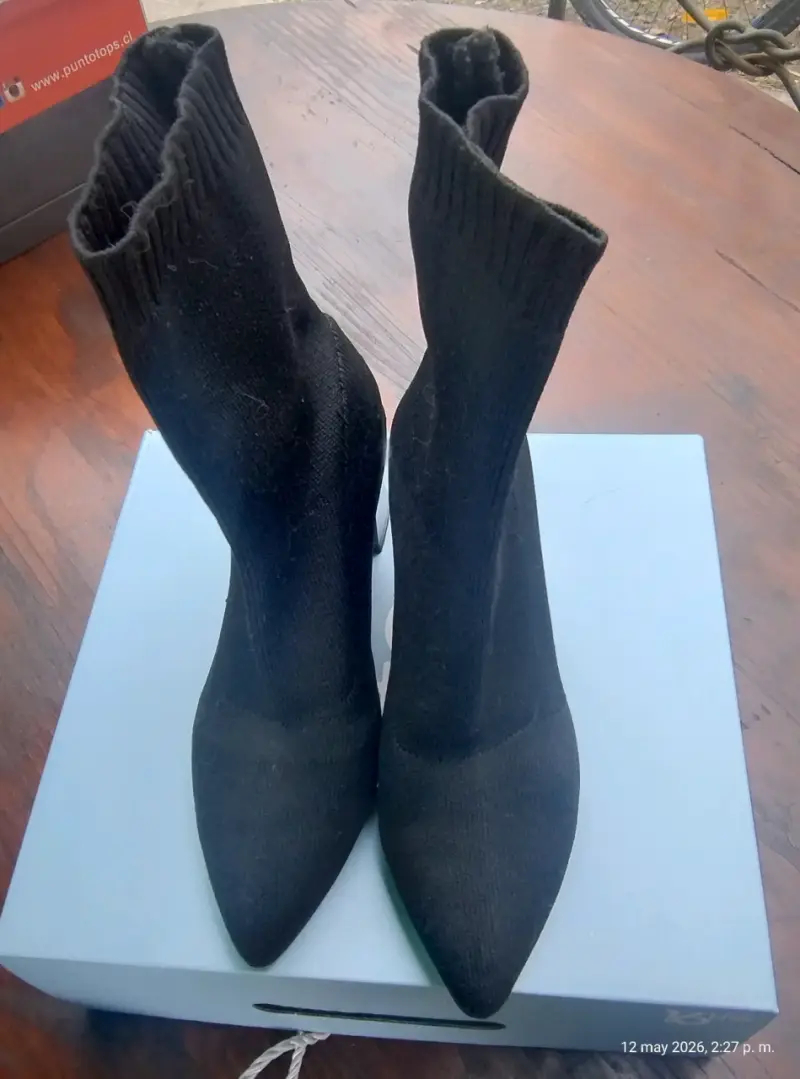 Botines tipo calcetín - 2